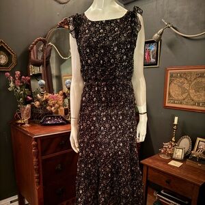 Elegant Black and White Floral Maxi Dress